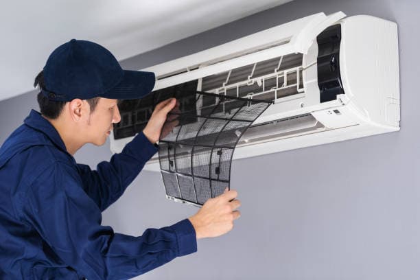 AC service man